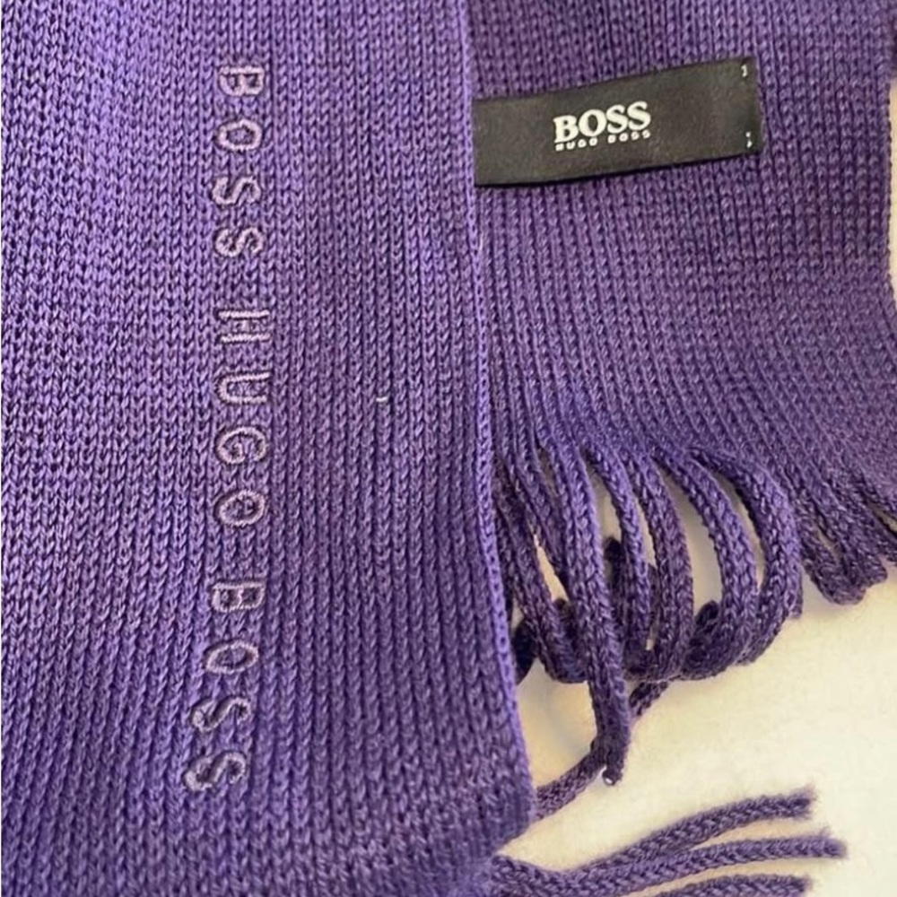 Purple Men’s Hugo Boss Scarf